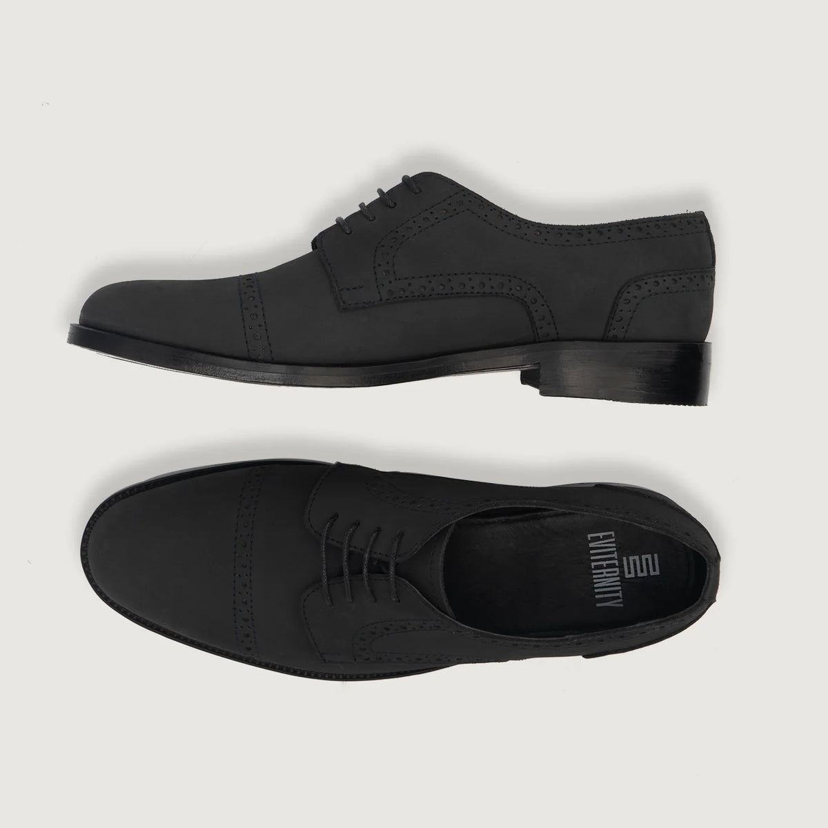 Dirk Brogues Derby 经典黑 Nubuck 真皮皮鞋 男士 For Men - 加固鞋跟护壁与高密度双排走线细节