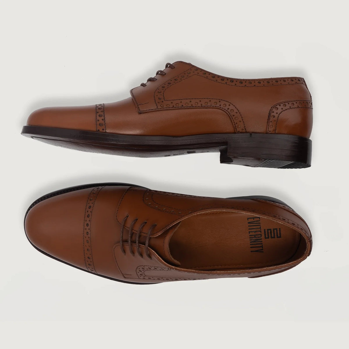 Dirk Brogues Derby 浅棕褐色 真皮皮鞋 男士 For Men - 加固鞋跟护壁与高密度双排走线细节