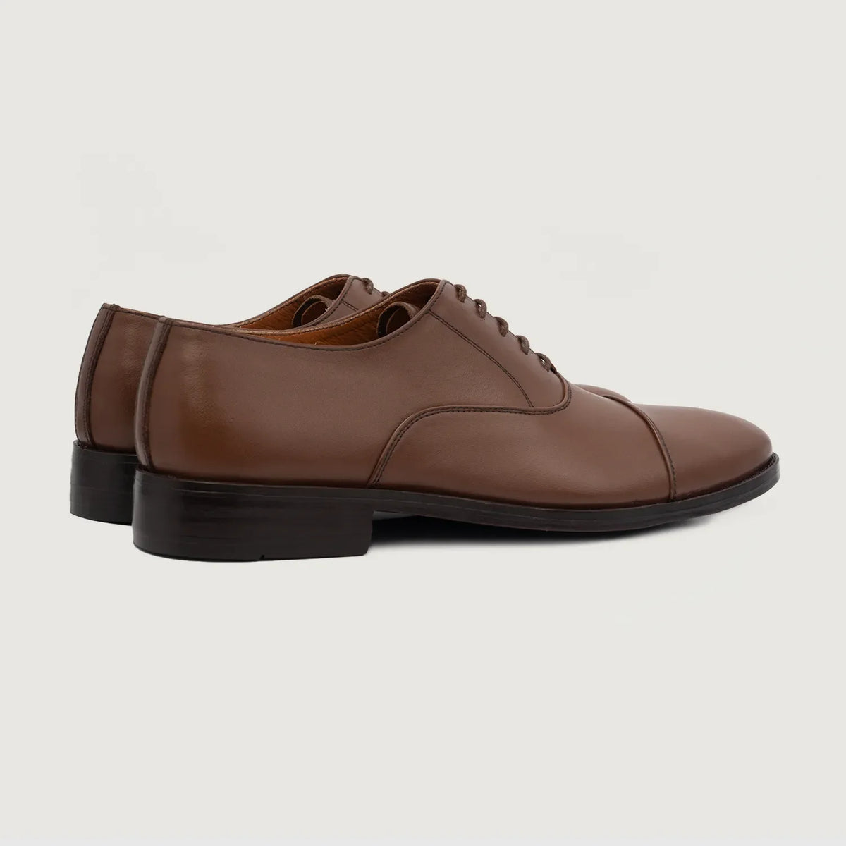High-Traction Rubber Outsole & Lug Tread Pattern on Professor Oxford 复古棕 真皮皮鞋 男士 For Men