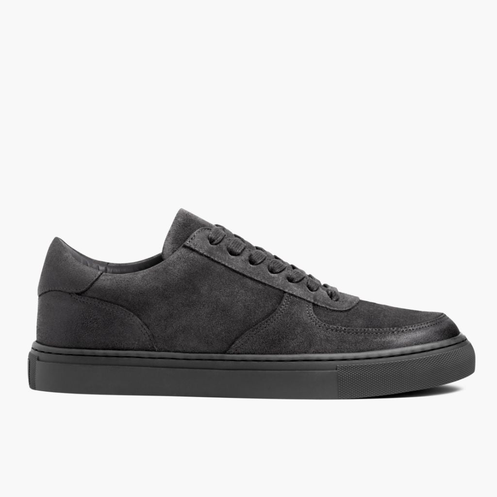 Classic Full-Grain leather Sneakers - 固特异沿条缝制工艺与鞋头细节