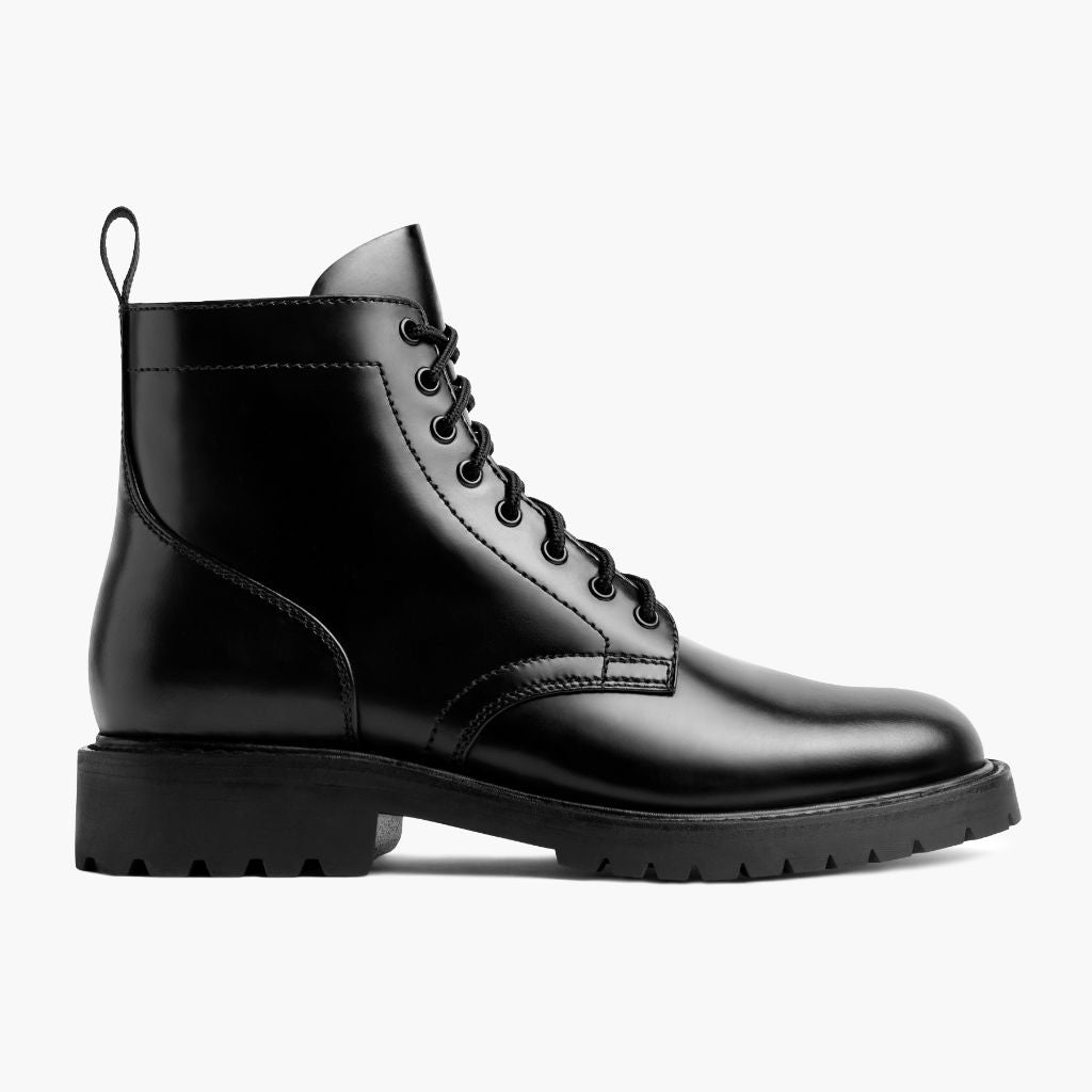 Black Full-Grain leather Boots - 固特异沿条缝制工艺与鞋头细节