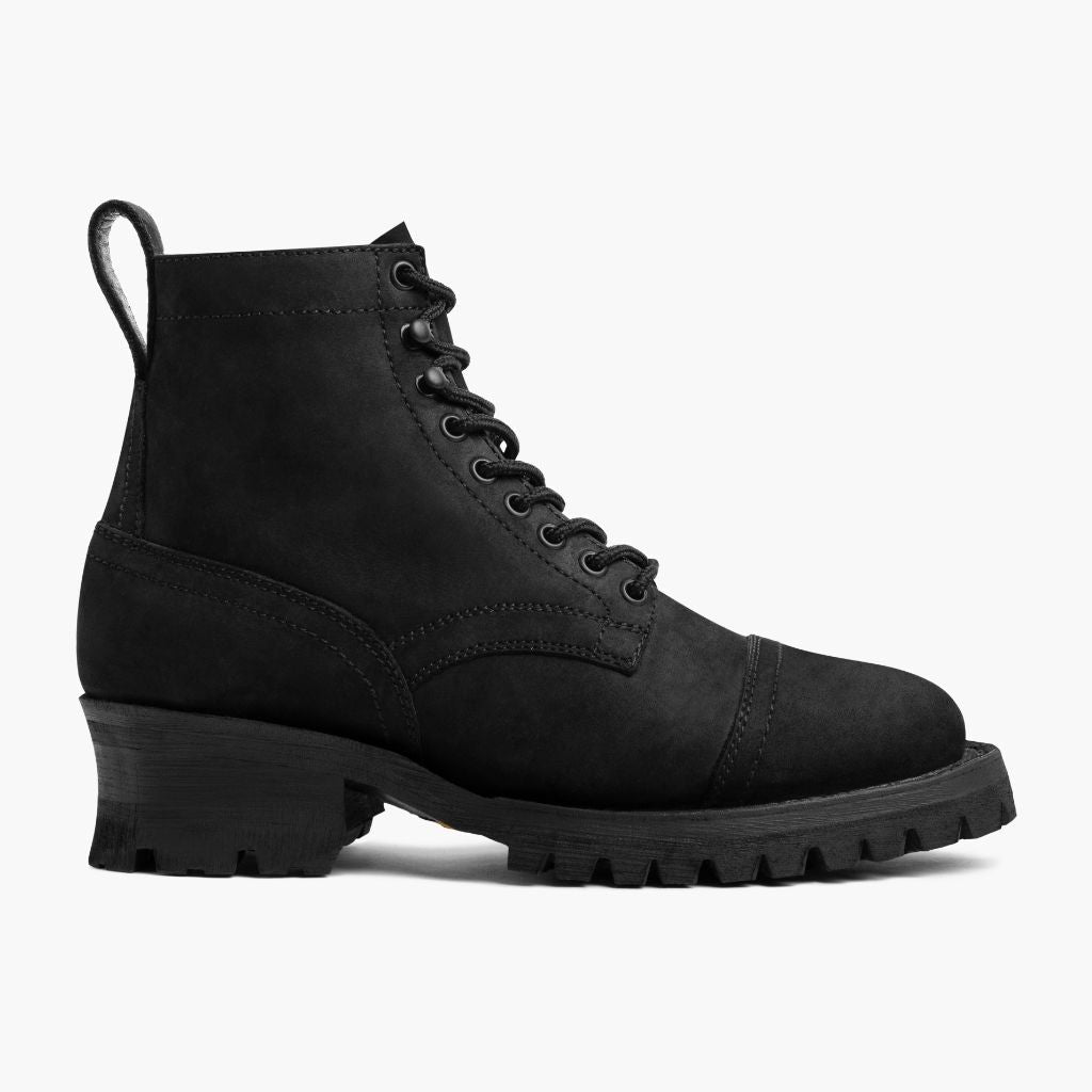 Black Full-Grain leather Boots - 固特异沿条缝制工艺与鞋头细节