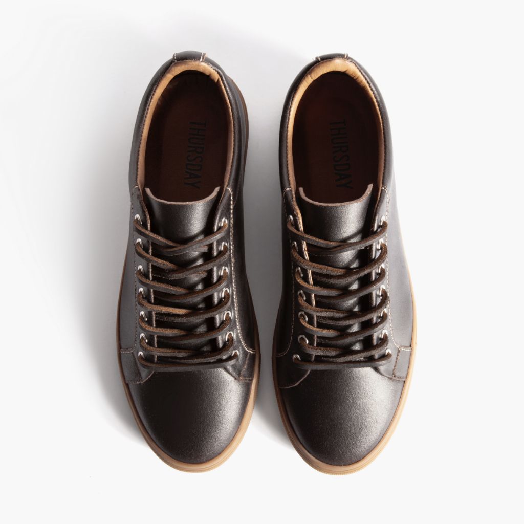 Premier Low Top Cacao 真皮休闲板鞋运动鞋 男士 For Men - 加固鞋跟护壁与高密度双排走线细节