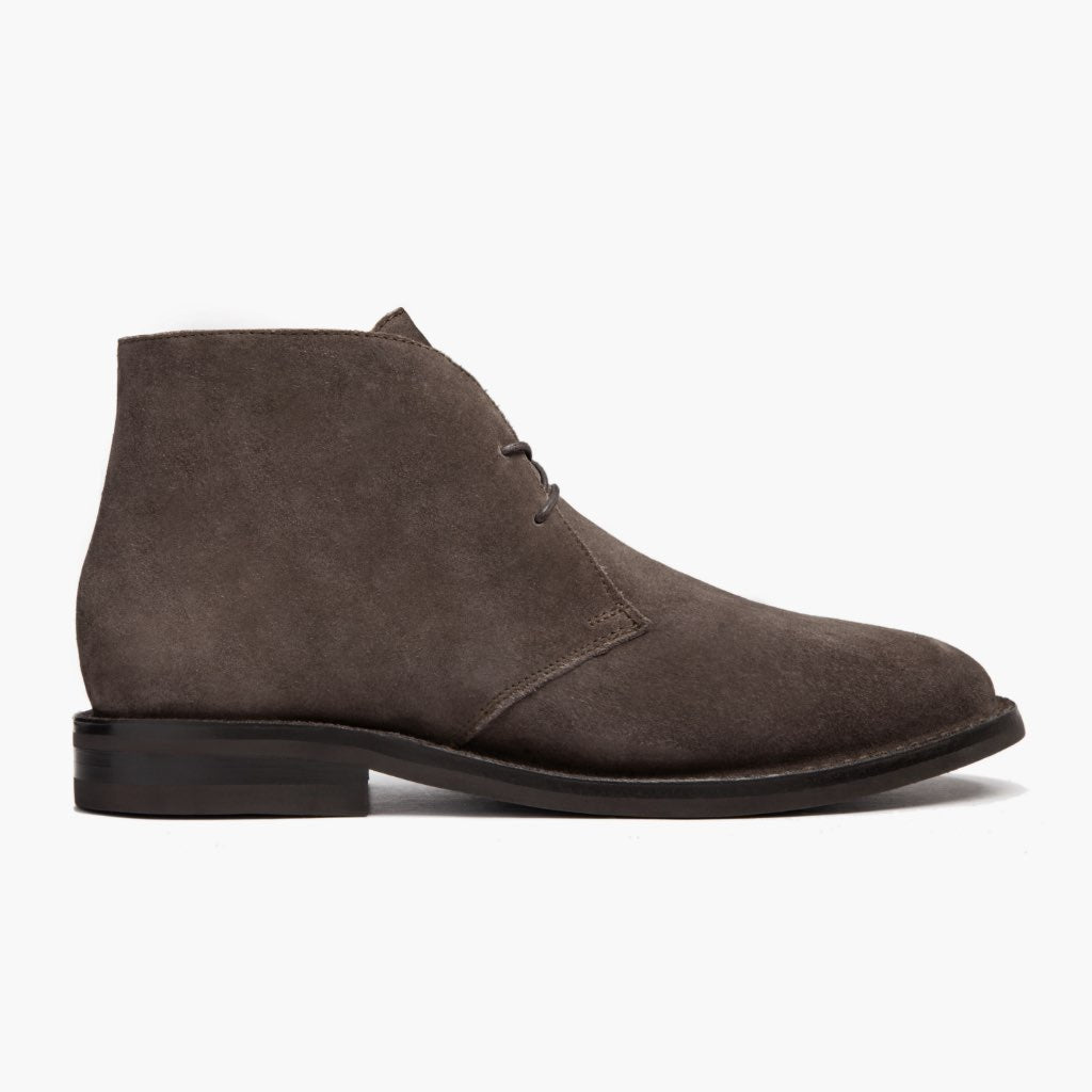 Classic Full-Grain leather Boots - 固特异沿条缝制工艺与鞋头细节