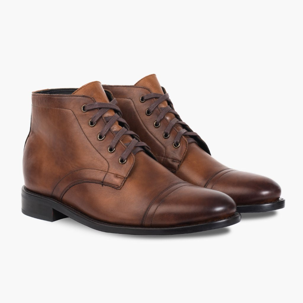 Cadet Walnut 真皮工装靴马丁靴 男士 in Classic Full-Grain Leather - 侧面轮廓视角 | 官方商城选购