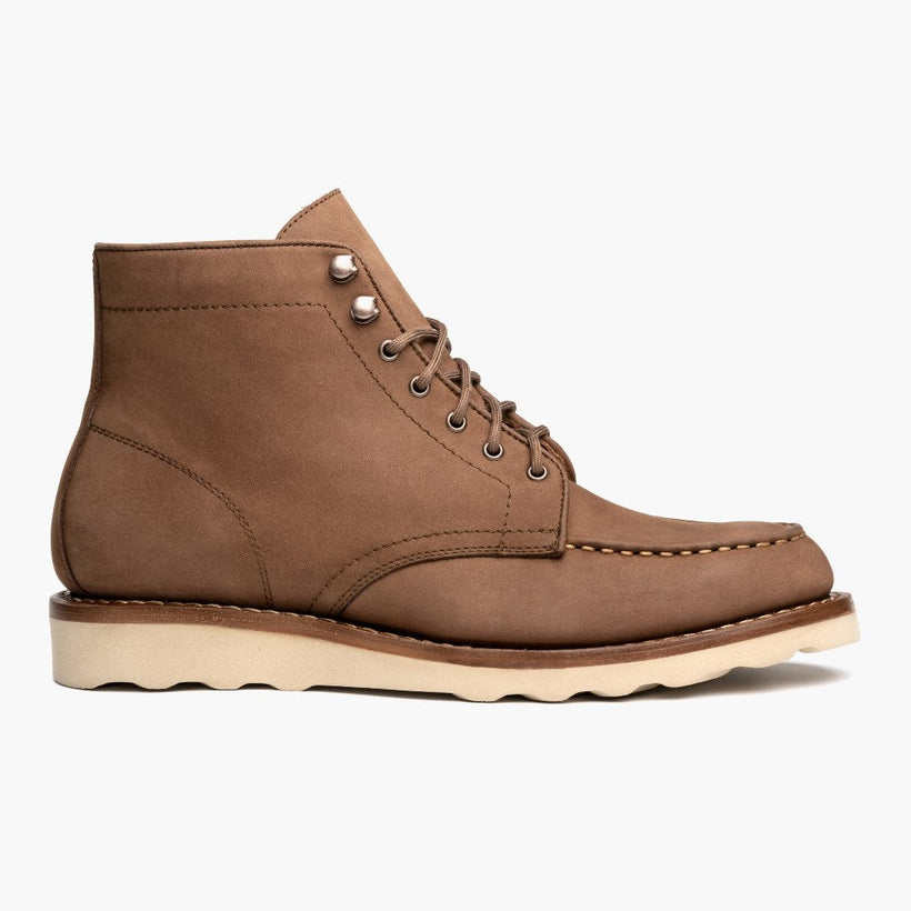Diplomat Pebble Leather Boots 女士