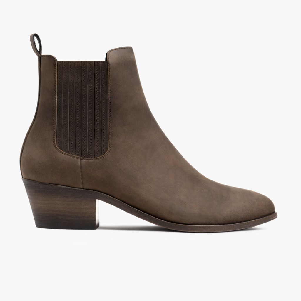 Dreamer Bootie Tobacco 真皮工装靴马丁靴 女士 in Classic Full-Grain Leather - 侧面轮廓视角 | 官方商城选购