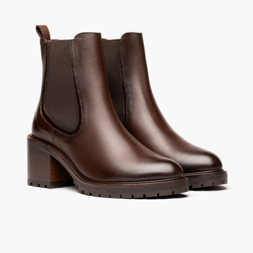Chocolate Full-Grain leather Boots - 固特异沿条缝制工艺与鞋头细节