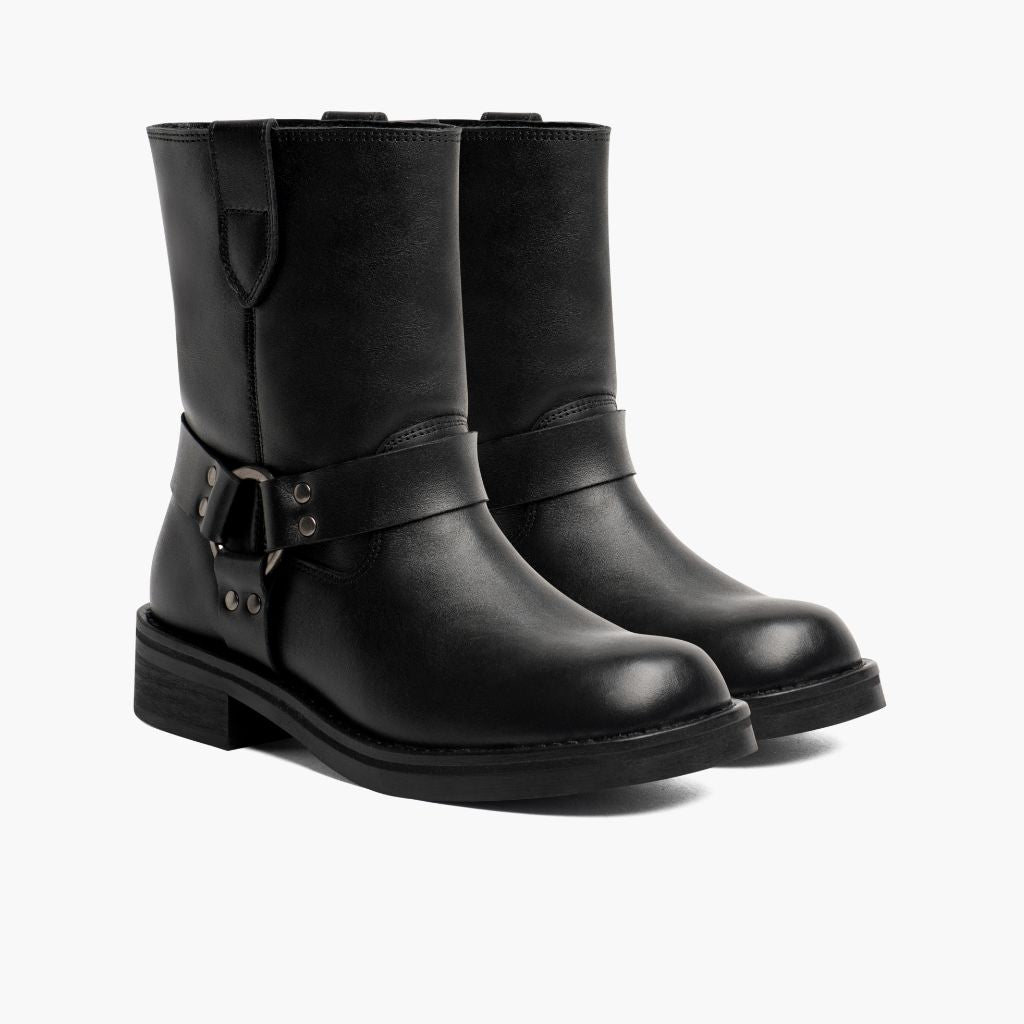 Black Full-Grain leather Boots - 固特异沿条缝制工艺与鞋头细节