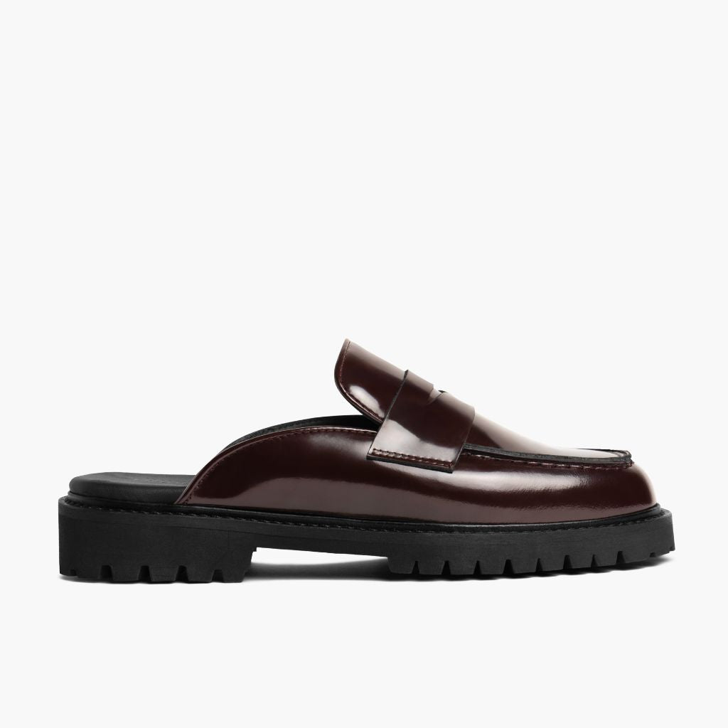Burgundy Full-Grain leather Boots - 固特异沿条缝制工艺与鞋头细节