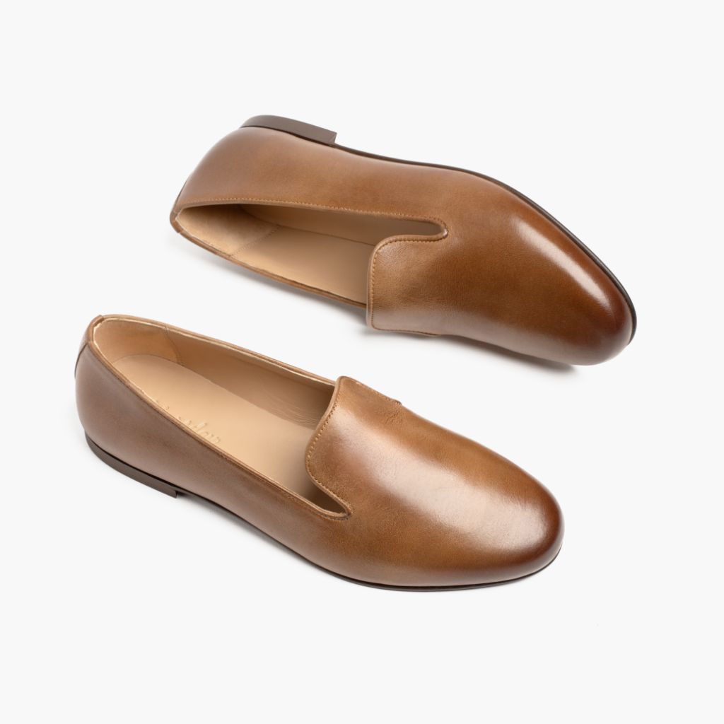 High-Traction Rubber Outsole & Lug Tread Pattern on Eden Ginger 真皮工装靴马丁靴 女士