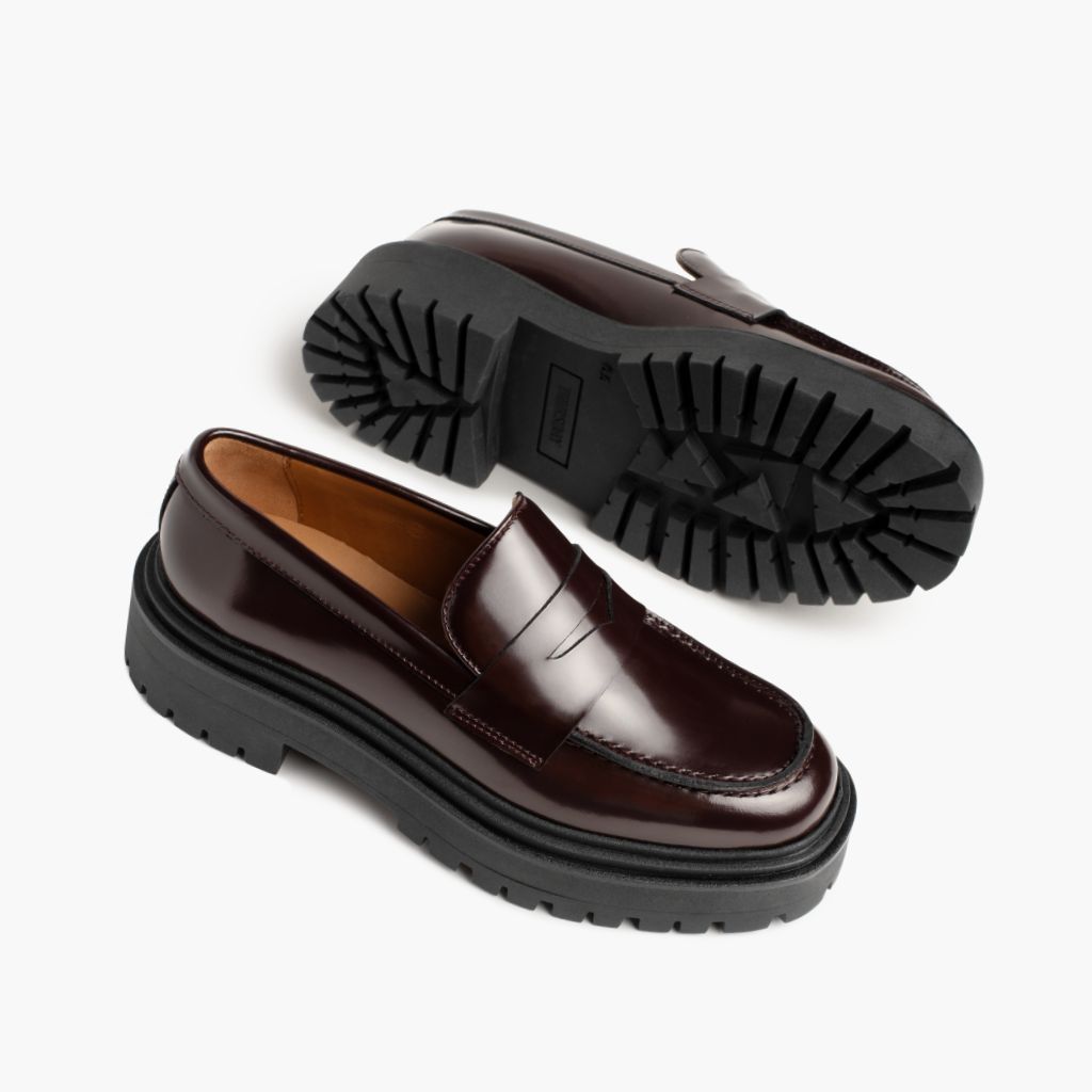 High-Traction Rubber Outsole & Lug Tread Pattern on Penny Platform 酒红色 真皮工装靴马丁靴 女士