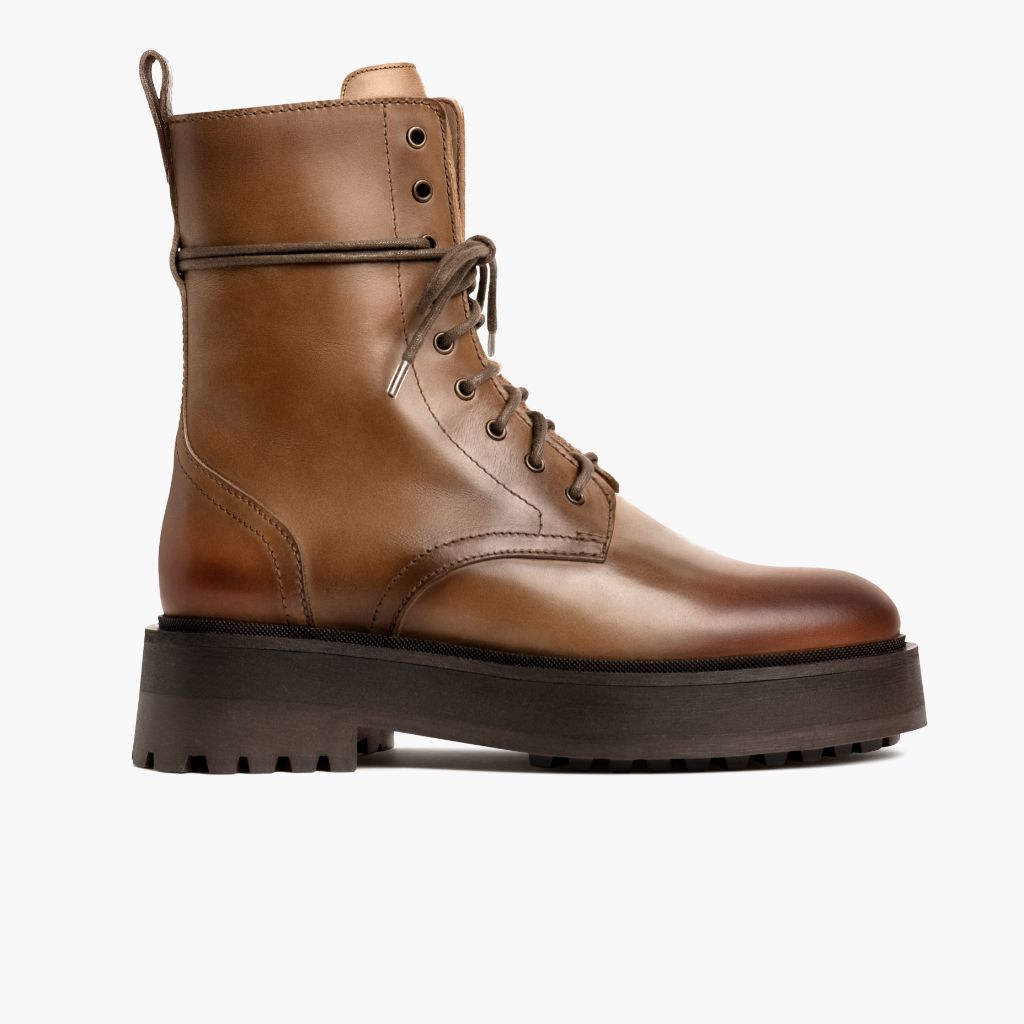 Quest Natural 真皮工装靴马丁靴 女士 in Classic Full-Grain Leather - 侧面轮廓视角 | 官方商城选购