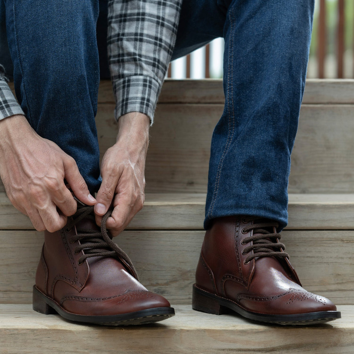 Orlaven Duster Brogues Derby 复古棕 Burnished 真皮工装靴马丁靴 - StudGuard 男士 footwear image 10