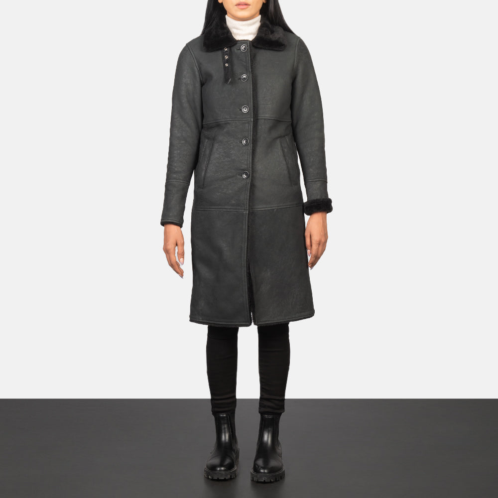 Women's Alina Shearling 黑色 真皮大衣 女士 in Distressed Black Sheepskin Leather - Front Profile View &amp; Tailored Silhouette | Buy Online