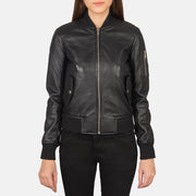 
细节特写 of Rib Knit & Zipper Hardware on Ava Ma-1 Black Leather Bomber Jacket