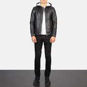 
Baston Black Hooded Leather Bomber Jacket - 展现立体袖型与合身版型的侧身视角