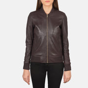 Close-Up Detail of Varsity - Rib Knit &amp; Zipper with Wind Flap Hardware on Women's Bliss Maroon 真皮飞行员夹克 女士
