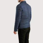 Close-Up Detail of High neck &amp; Button Hardware on Men's Bo Quilt Windbreaker 真皮夹克 男士
