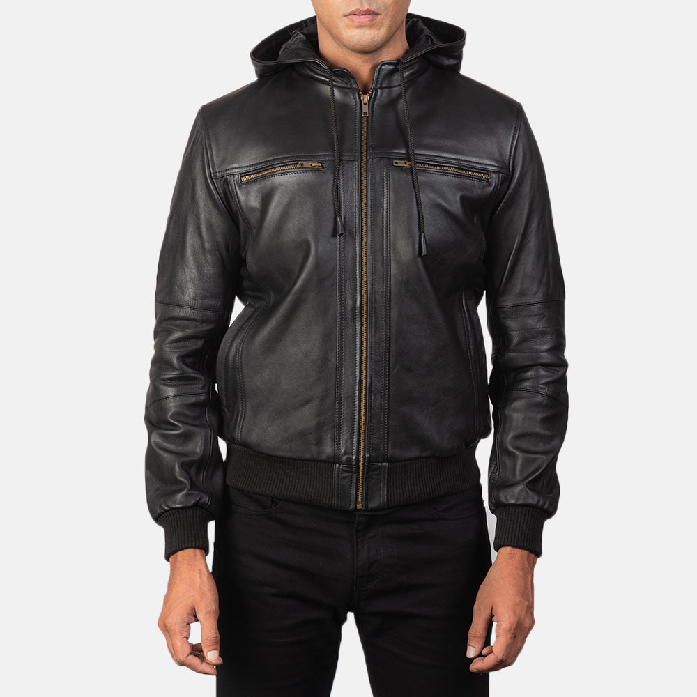 
Bouncer Biz Black Leather Hooded Bomber Jacket - 展现立体袖型与合身版型的侧身视角