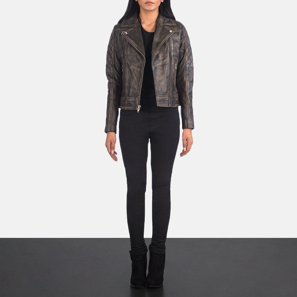 
Carolyn Quilted Distressed Brown Biker Jacket - 展现立体袖型与合身版型的侧身视角