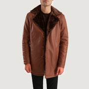 Close-Up Detail of Shirt &amp; Button Hardware on Men's Cinnamon 棕色 Leather Fur 真皮大衣 男士