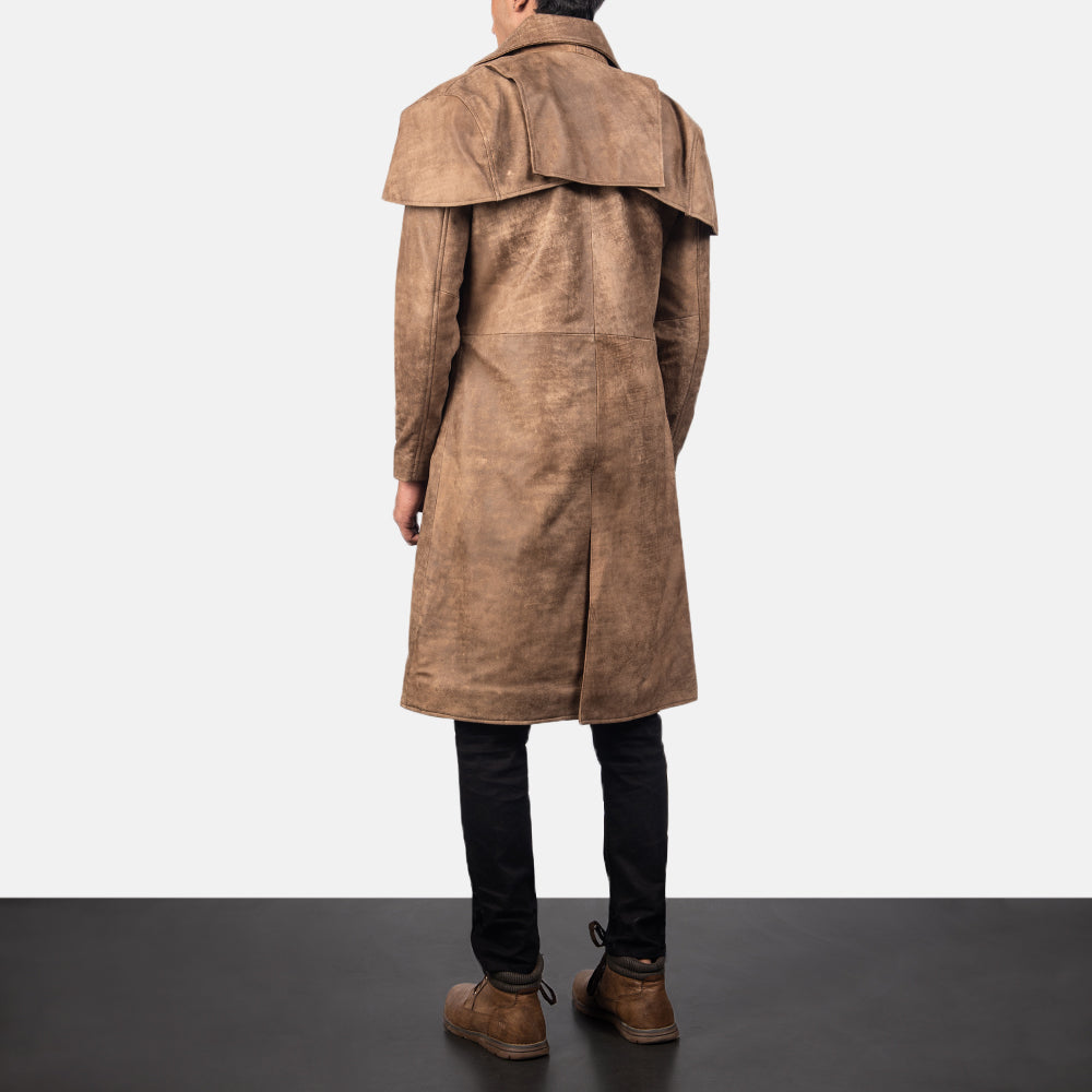 Men's Classic 棕色 Leather Duster 男士 - Lateral Side Profile View Showing Sleeve Cut &amp; Athletic Taper Fit