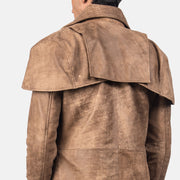 Close-Up Detail of Classic Collar &amp; Heavy-Duty Zipper Hardware on Men's Classic 棕色 Leather Duster 男士