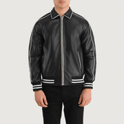 Close-Up Detail of Shirt collar &amp; Zipper Hardware on Cooper 黑色 Leather Varsity 真皮夹克 男士