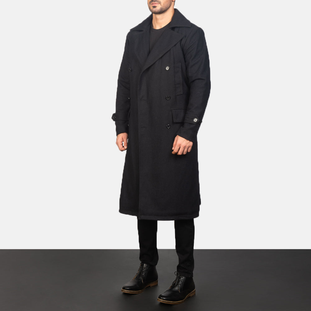 
Black Synthetic Wool Trench Coat - 展现肩线贴合与利落下摆的背部视角