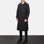 
Black Synthetic Wool Trench Coat - 展现肩线贴合与利落下摆的背部视角