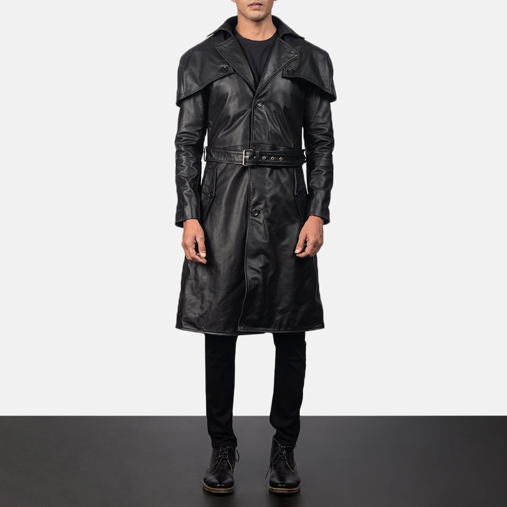 
Black Cowhide Leather Trench Coat - 展现肩线贴合与利落下摆的背部视角