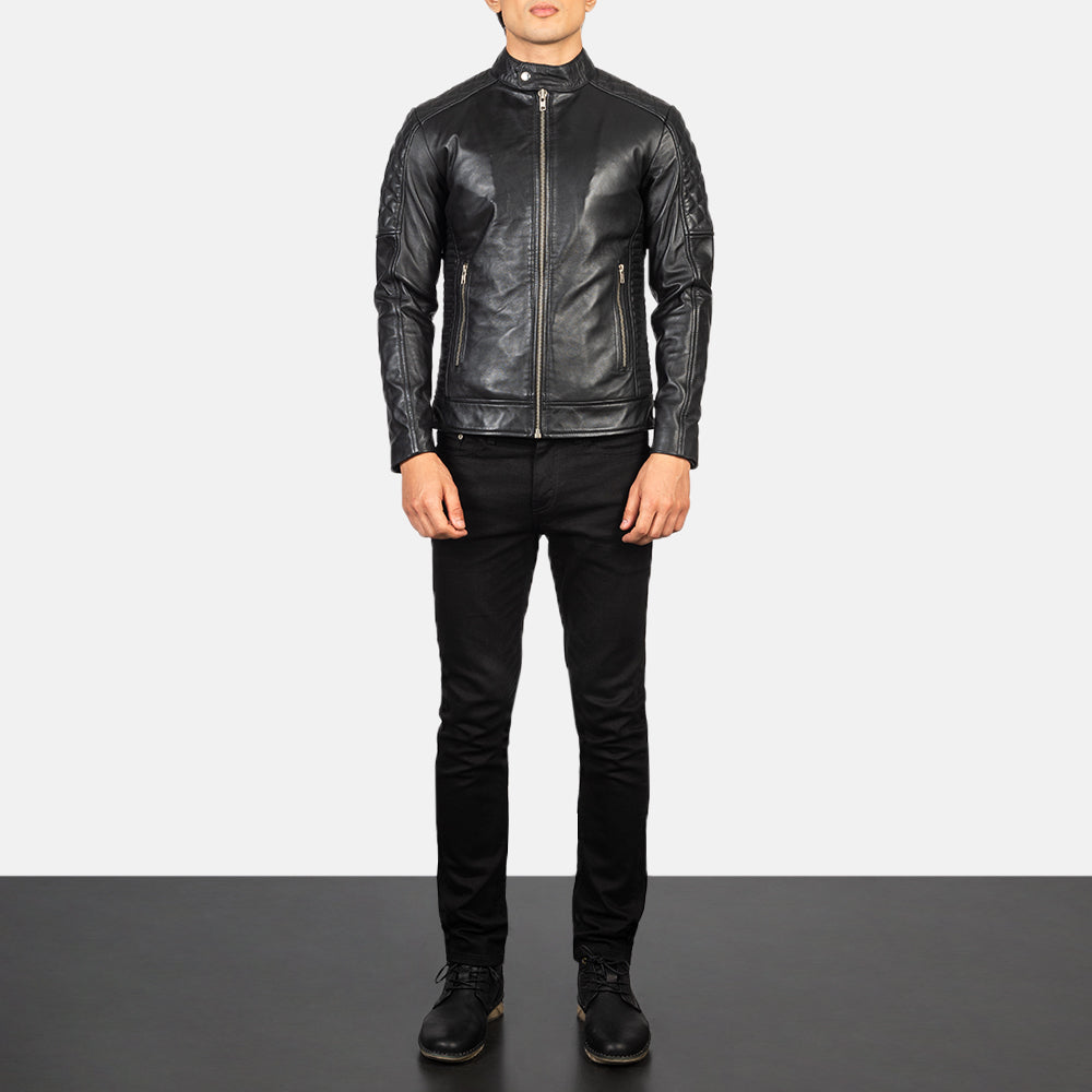
Fernando Quilted Brown Suede Biker Jacket - 展现立体袖型与合身版型的侧身视角