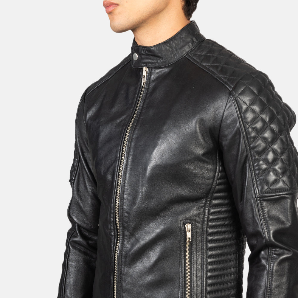 
内衬展示 Showing Quilted Polyester Lining & 内部双侧实用暗袋