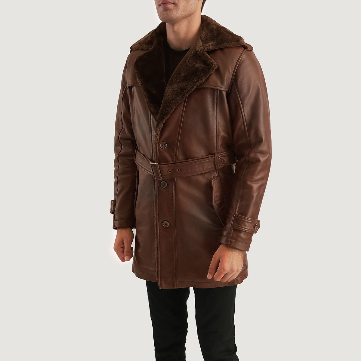 
Distressed Brown Sheepskin Burnishing Winter Jacket - 展现肩线贴合与利落下摆的背部视角