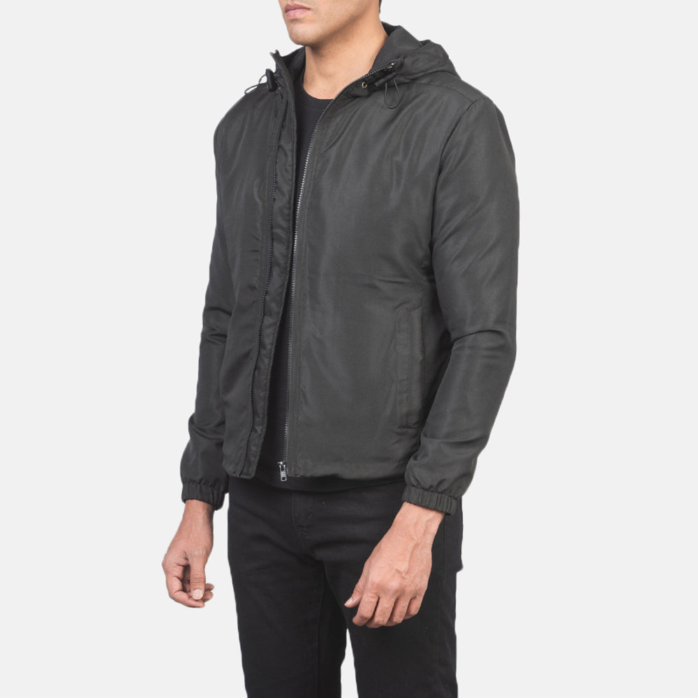 Zest Hooded Pullover 真皮夹克 女士 - 展现肩线贴合与利落下摆的背部视角