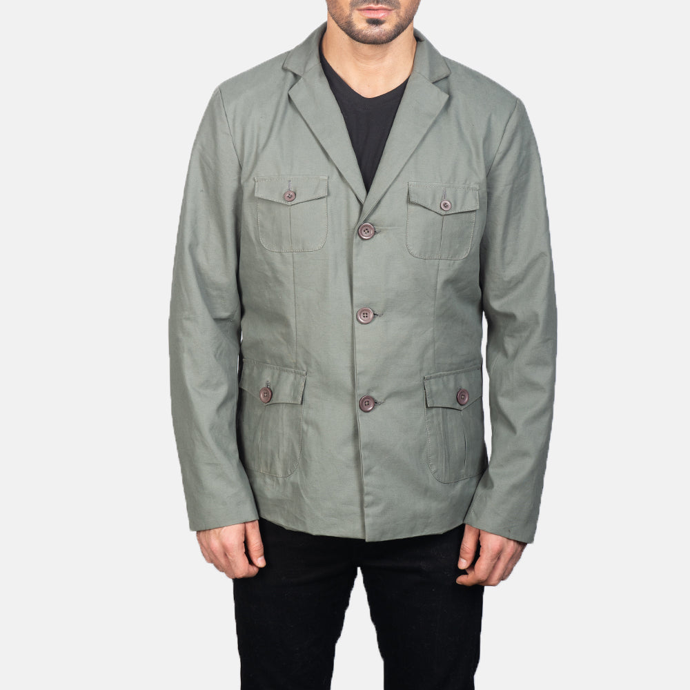Close-Up Detail of Notch &amp; Button Hardware on Kajetan Grey Safari 真皮夹克 男士