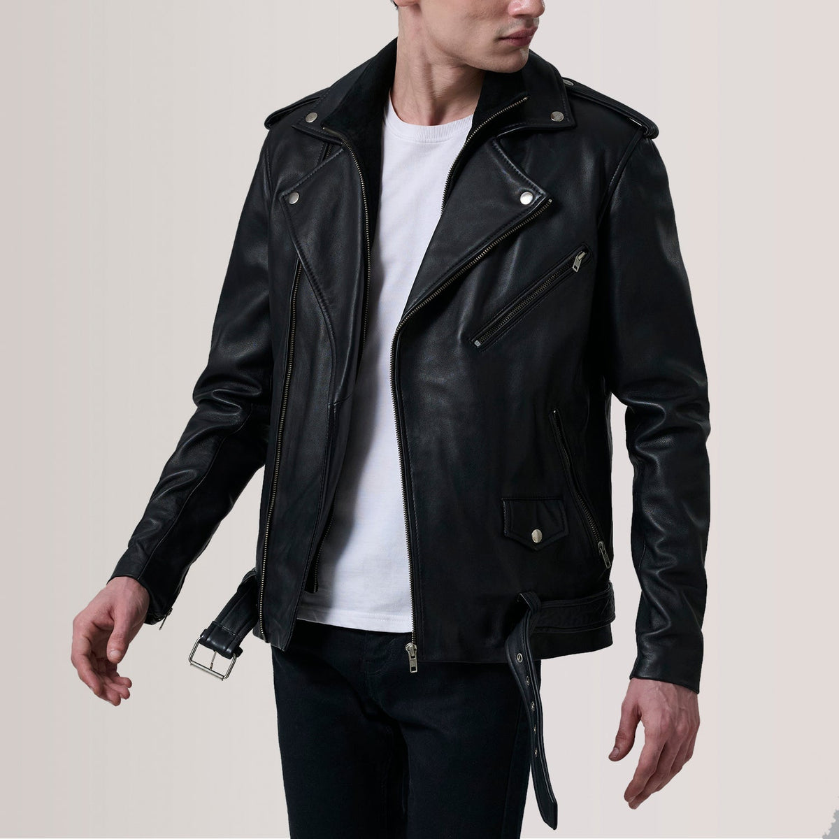 Kole 黑色 Leather Double Rider 真皮夹克 男士 For Men in Black Sheepskin Leather - Front Profile View &amp; Tailored Silhouette | Buy Online