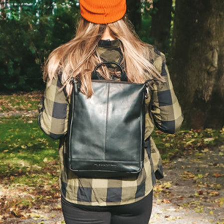 Saar Full-Grain Leather Backpack 女士