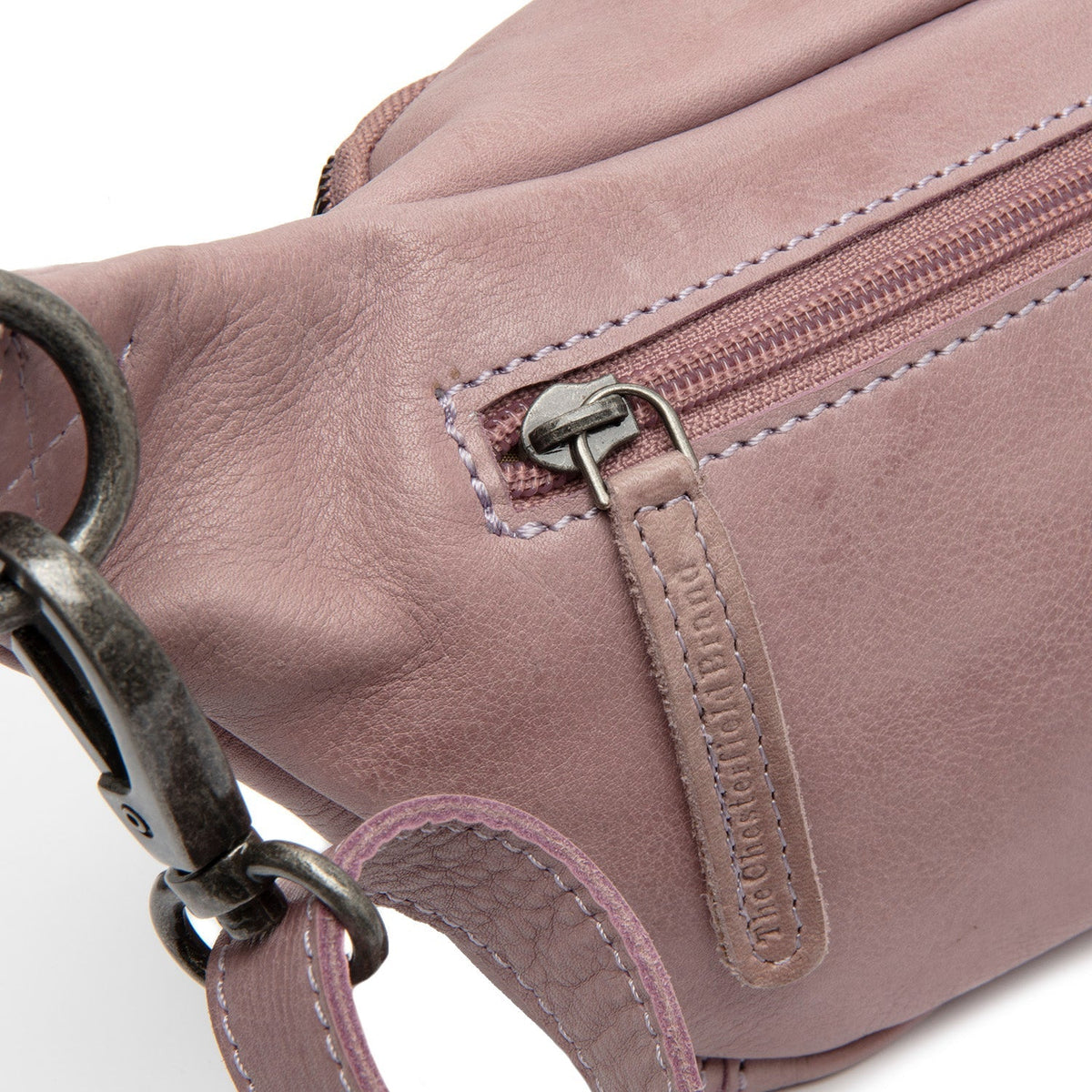 Severo Full-Grain Leather Belt Bag 女士 - Structured Side Profile Showing Gusset Depth &amp; Expansion Capacity