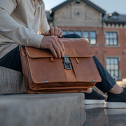 Stuttgart Full-Grain Leather Briefcase 女士 – alternate product view 2