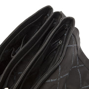 
Classic 100% Full-Grain leather Bag - 展现加固真皮背带与承重走线的背部视角