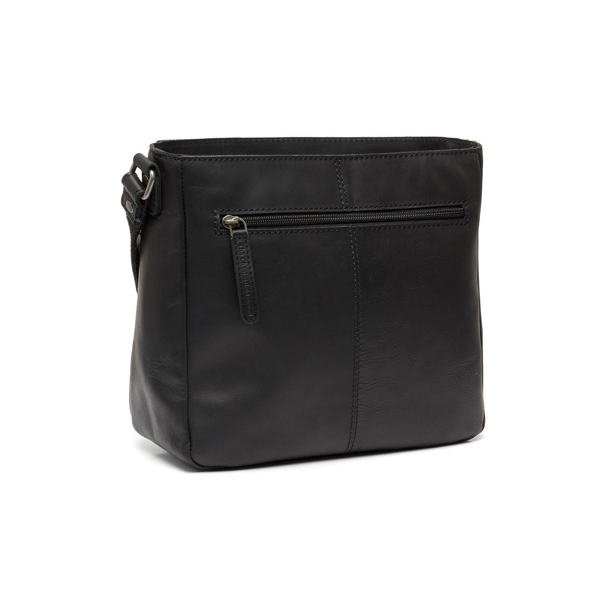 
100% Full-Grain Wax Pull-Up 100% Full-Grain Leather Grain Texture & Handcrafted Patina Detail