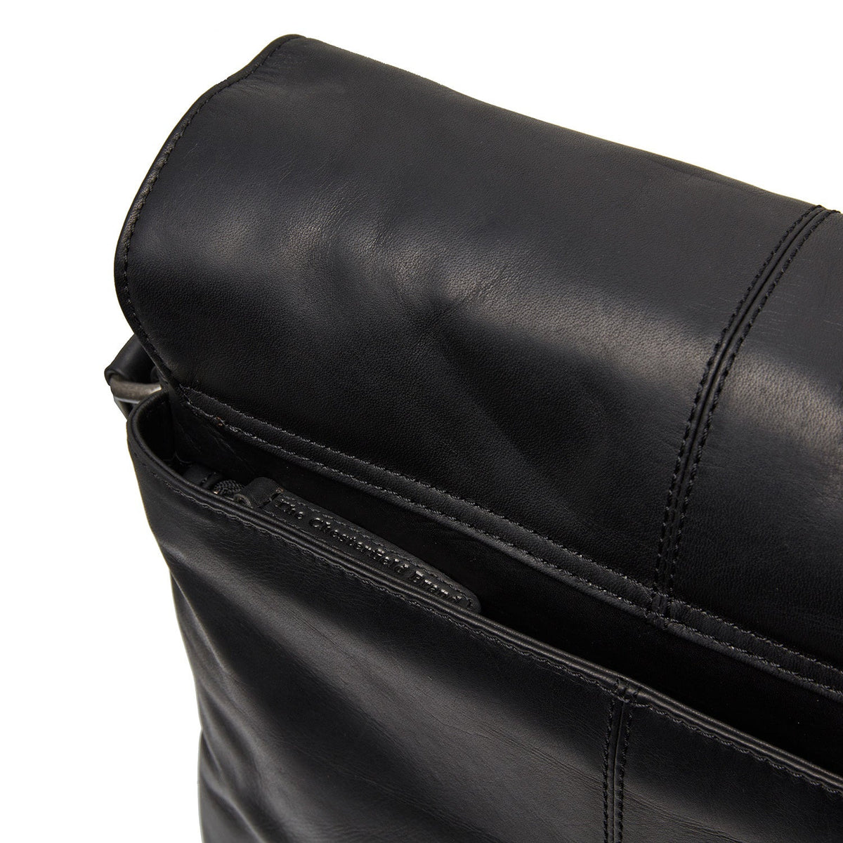 内衬展示 Showing Dedicated Padded Laptop Sleeve & Multi-Compartment Organization
