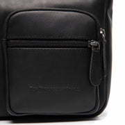 
Classic 100% Full-Grain leather Bag - 展现加固真皮背带与承重走线的背部视角