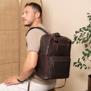 Calden Full-Grain Leather Laptop Backpack 女士 – alternate product view 2