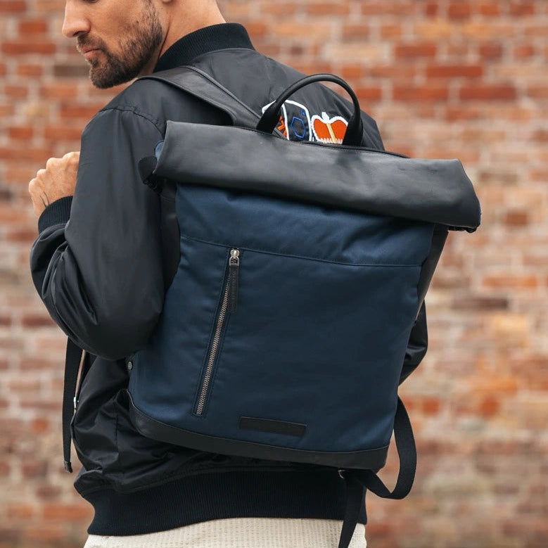 
Bornholm 头层牛皮 Roll-top Backpack – alternate product view 2