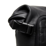 
100% Full-Grain Wax Pull-Up 100% Full-Grain Leather Grain Texture & Handcrafted Patina Detail