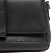 Solid Antique Brass Hardware &amp; Heavy-Duty Dual Zipper Detail on Clifden 头层牛皮单肩包