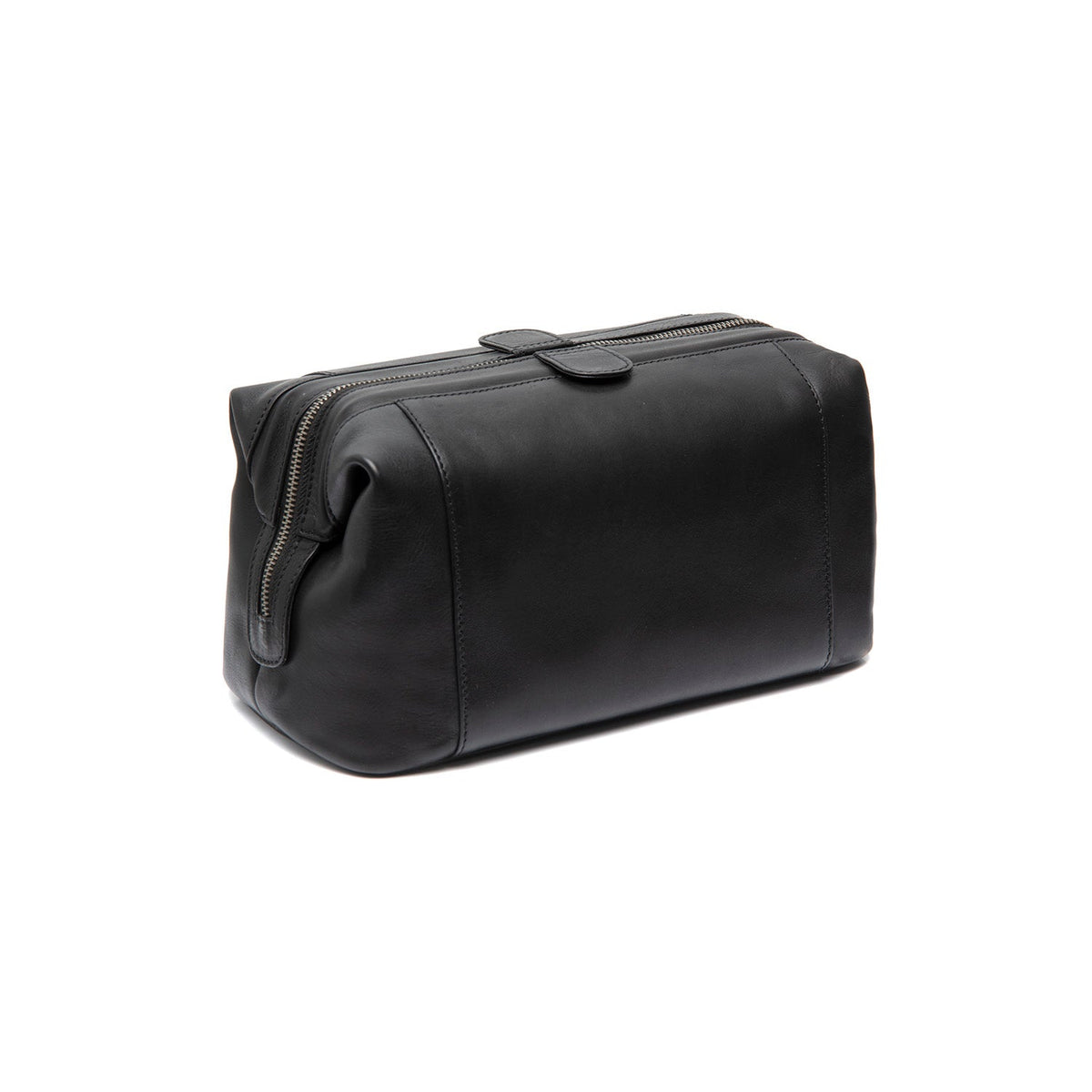 Tailored Rib Cuffs &amp; Hem Craftsmanship Construction Detail on Biassa Full-Grain Leather Toiletry Bag 女士